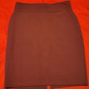 🟡 3 x $22 Charlotte Russe Skirt in Burgundy